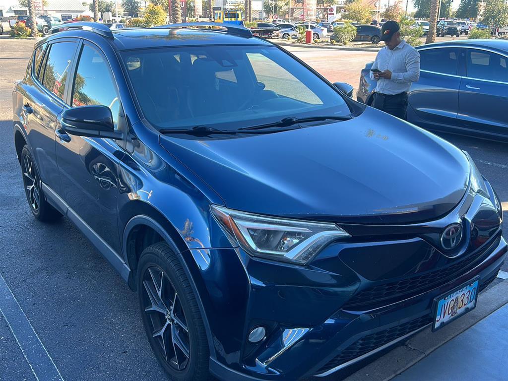 2017 Toyota RAV4 SE