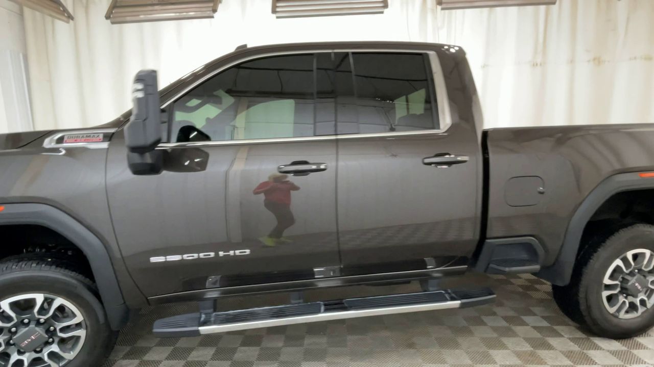 2021 Gmc Sierra 2500 HD SLE photo 4