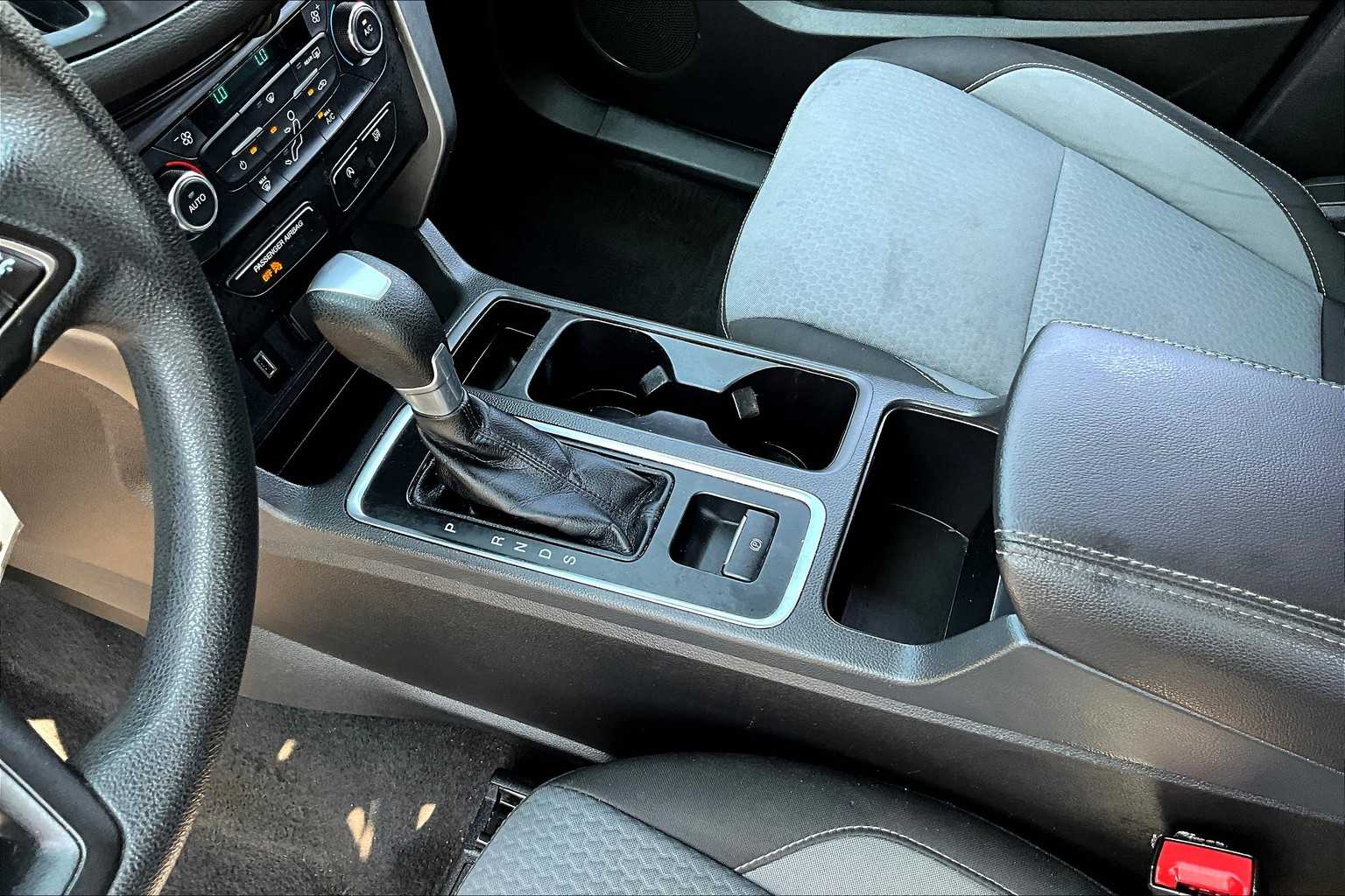 2017 Ford Escape SE photo 13