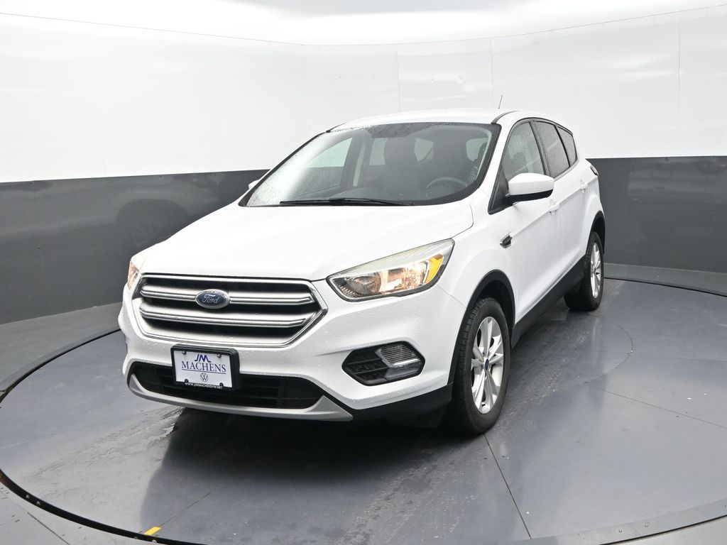 2017 Ford Escape SE photo 3