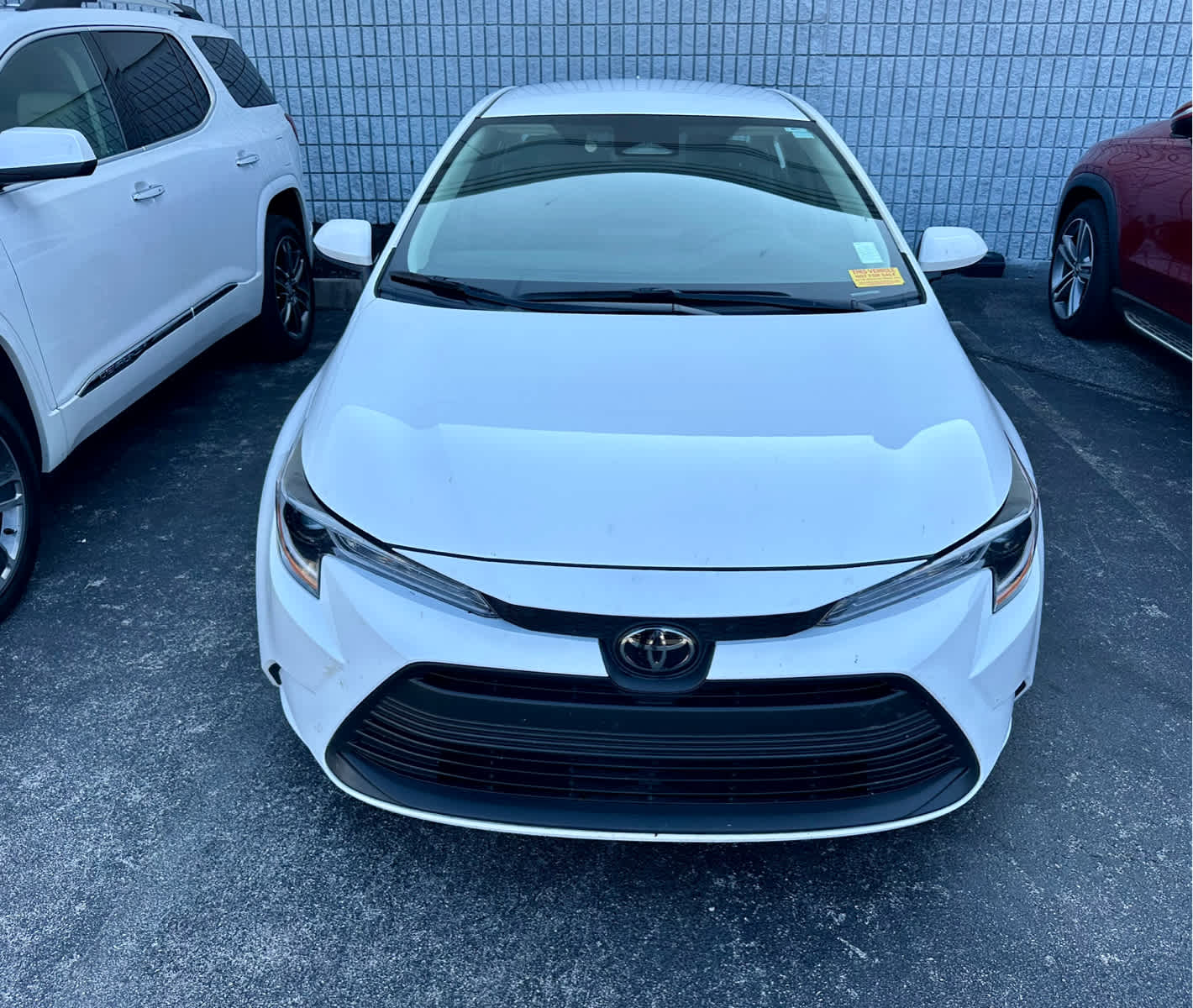 2024 Toyota Corolla LE photo 2