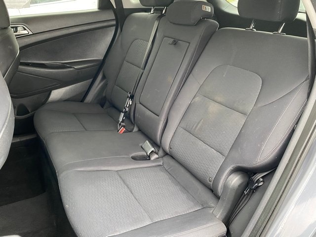 2019 Hyundai Tucson SE photo 16