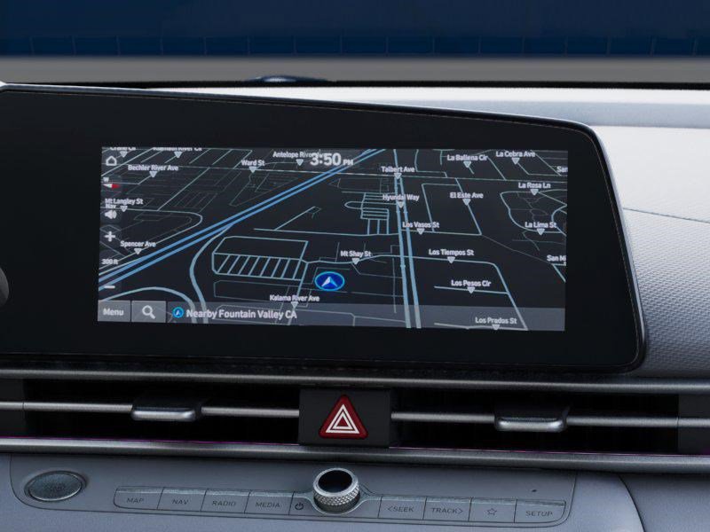 2025 Hyundai Elantra SEL Convenience photo 13