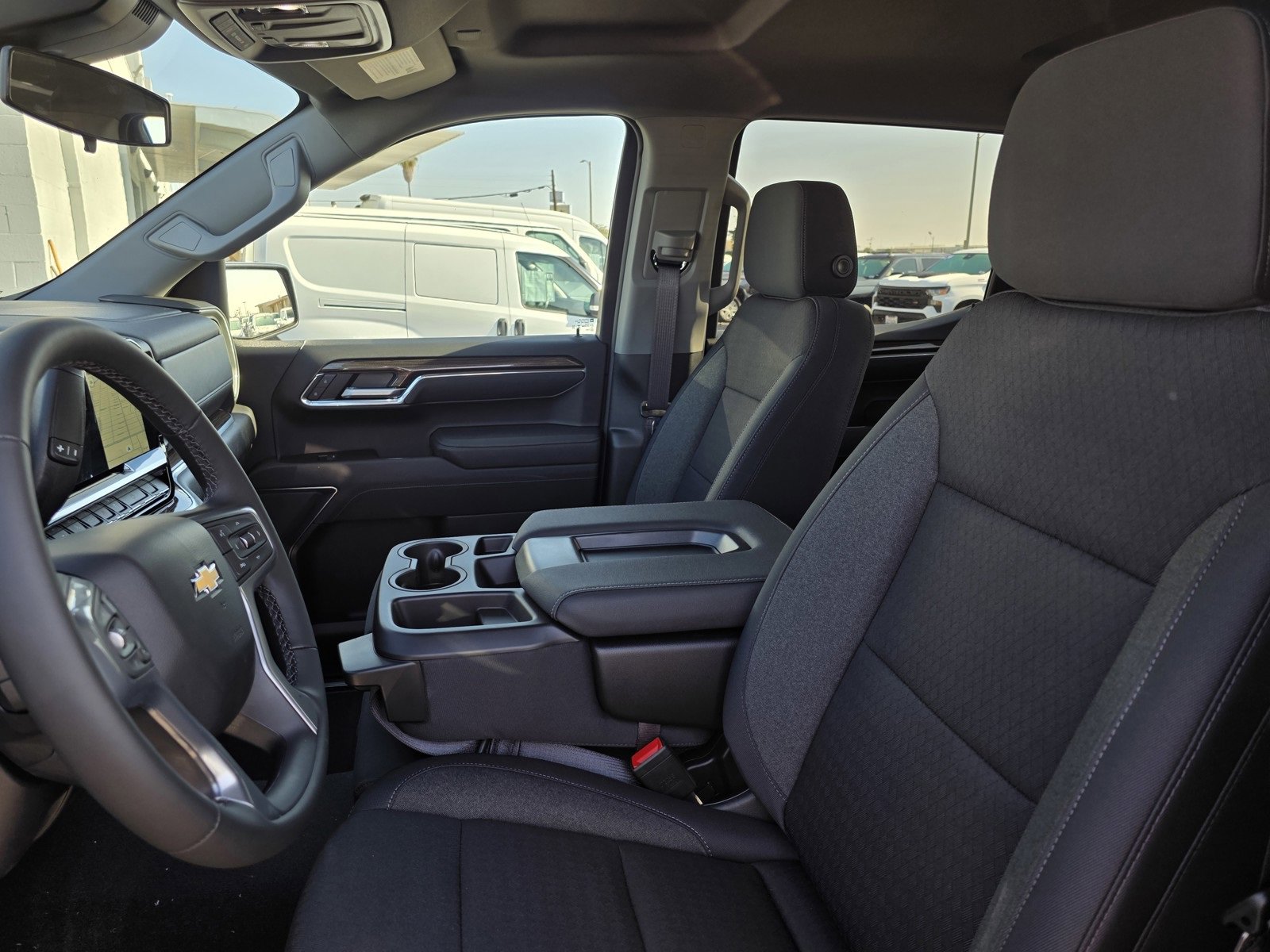 2025 Chevrolet Silverado LT photo 23