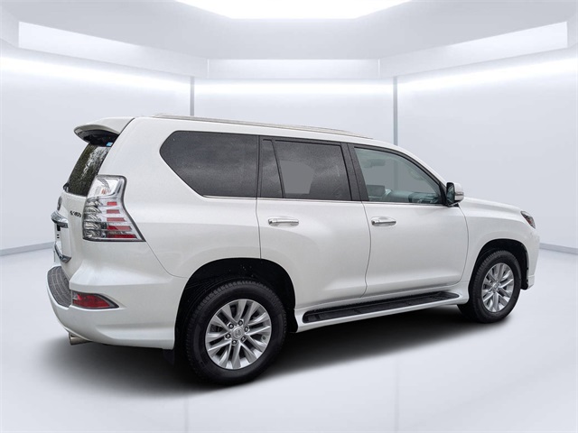 2022 Lexus GX 460 photo 3