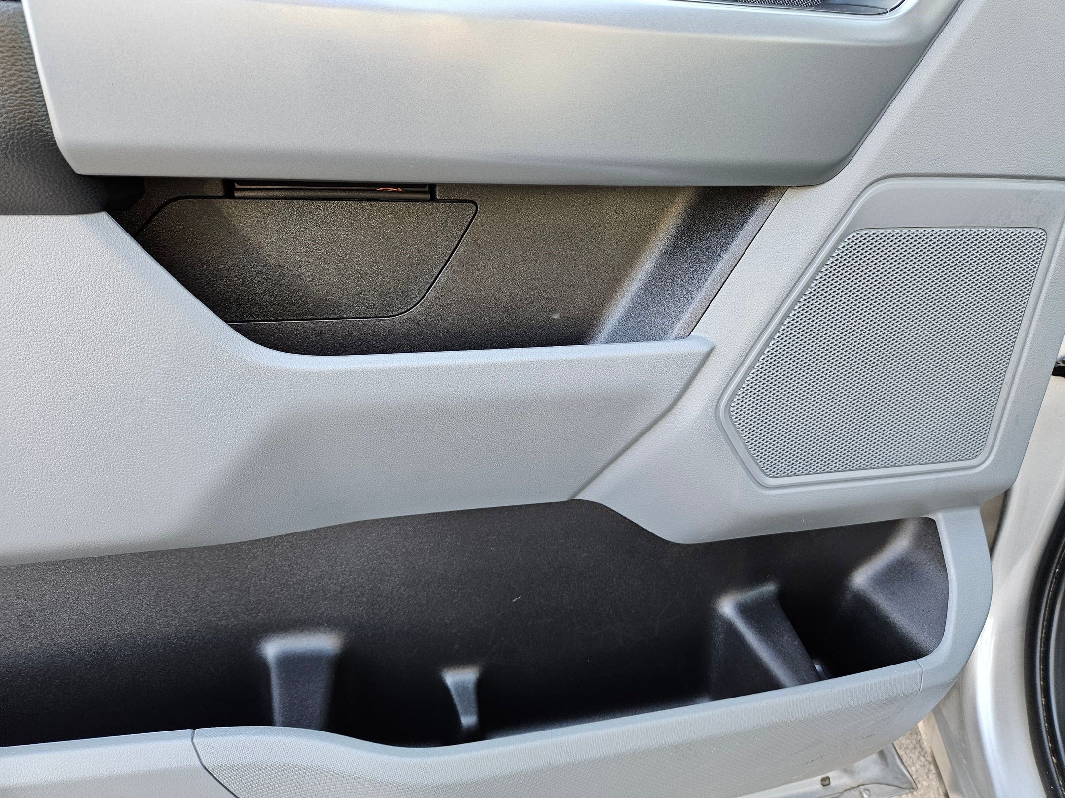 2023 Ford F-150 XLT photo 13