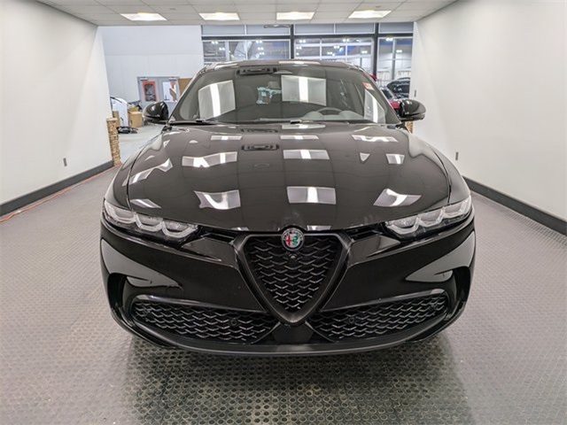 2024 Alfa Romeo Tonale Veloce photo 2