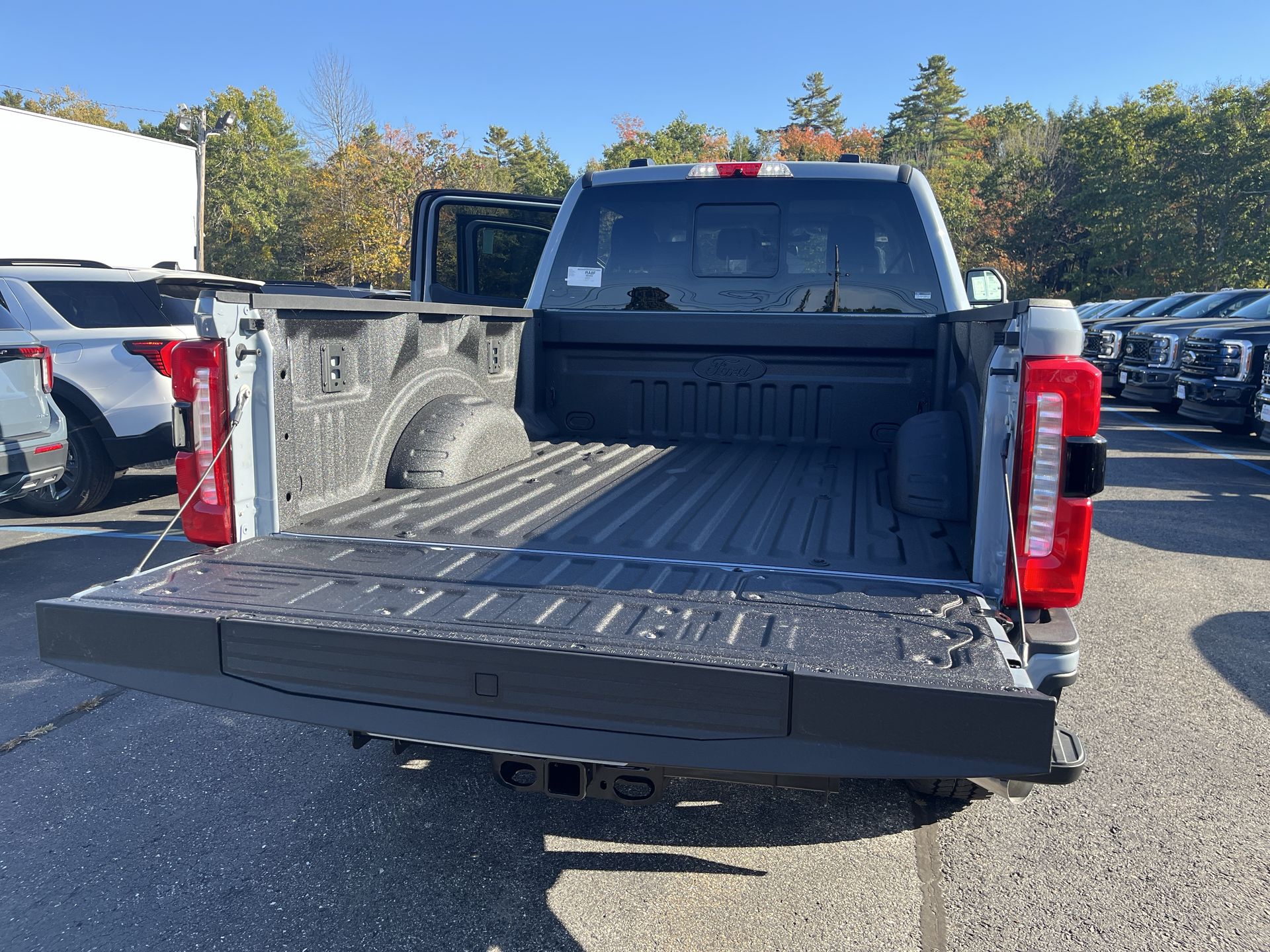 2026 Ford F-250 Lariat photo 2