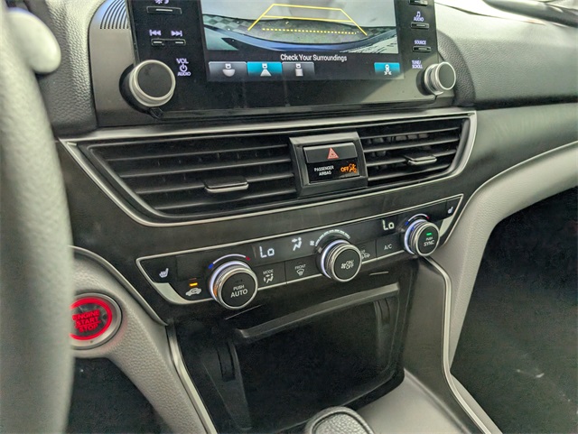 2019 Honda Accord EX photo 29