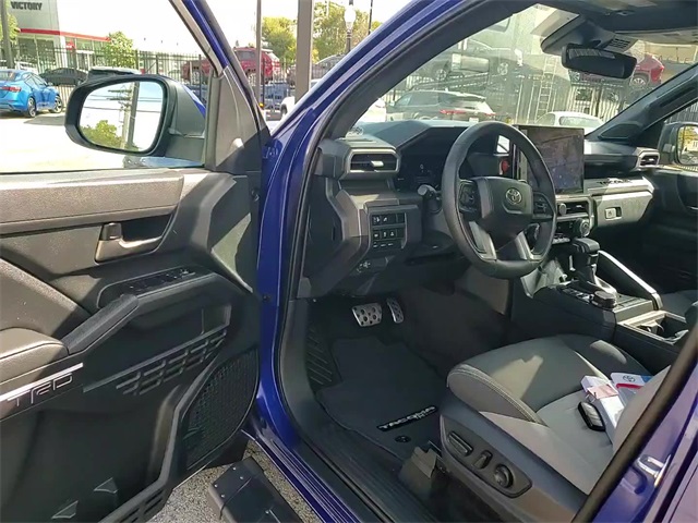 2024 Toyota Tacoma TRD Sport photo 10