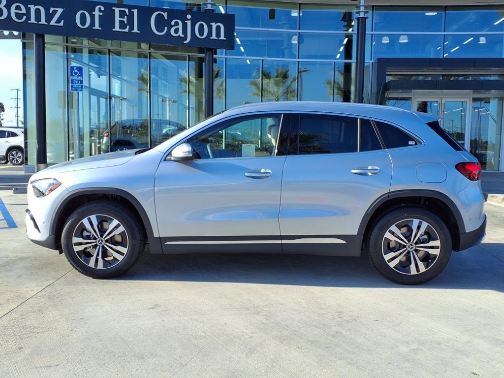 2026 Mercedes Benz GLA 250 photo 22