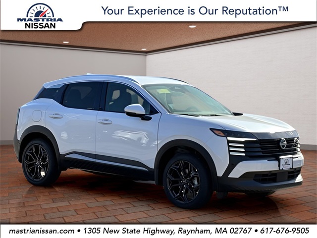 2025 Nissan Kicks SR AWD's photo