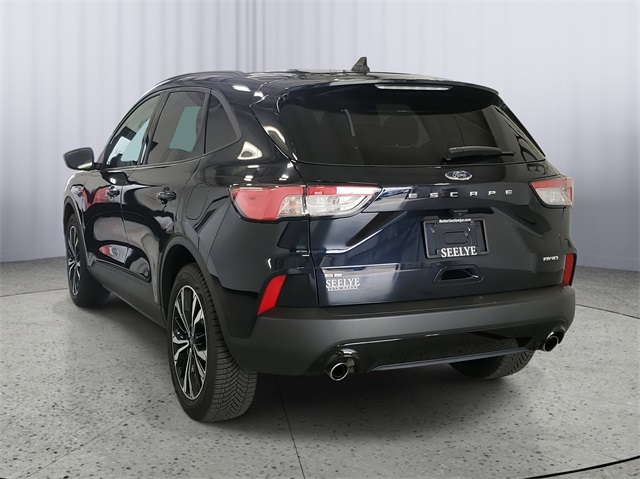 2021 Ford Escape SE photo 4