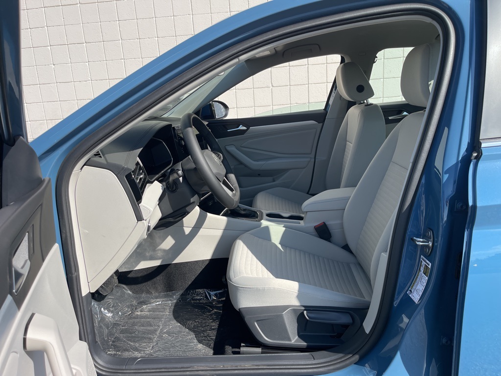 2025 Volkswagen Jetta 1.5T S photo 13