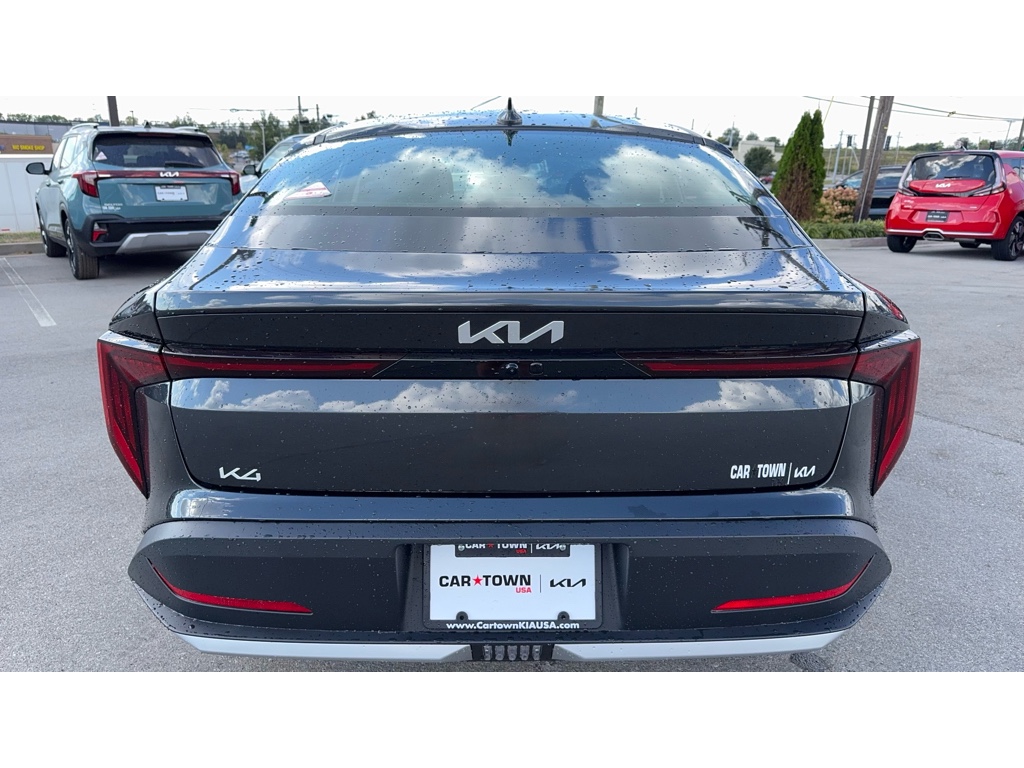 2025 Kia K4 LXS photo 5