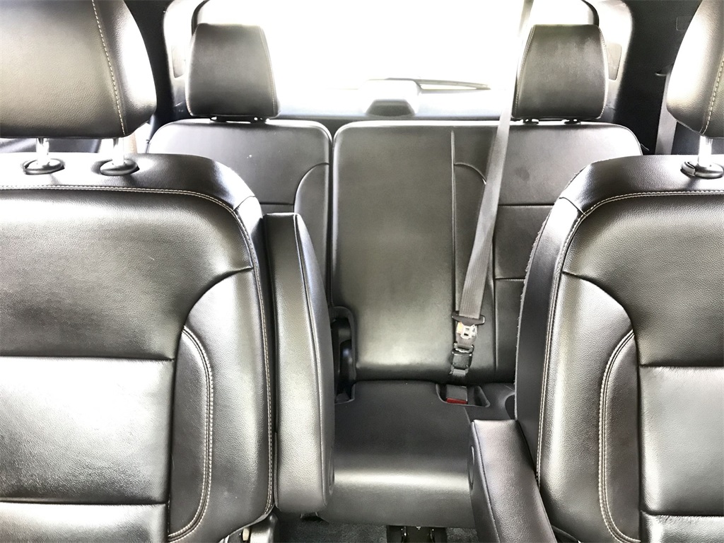 2021 Chevrolet Traverse Leather photo 22