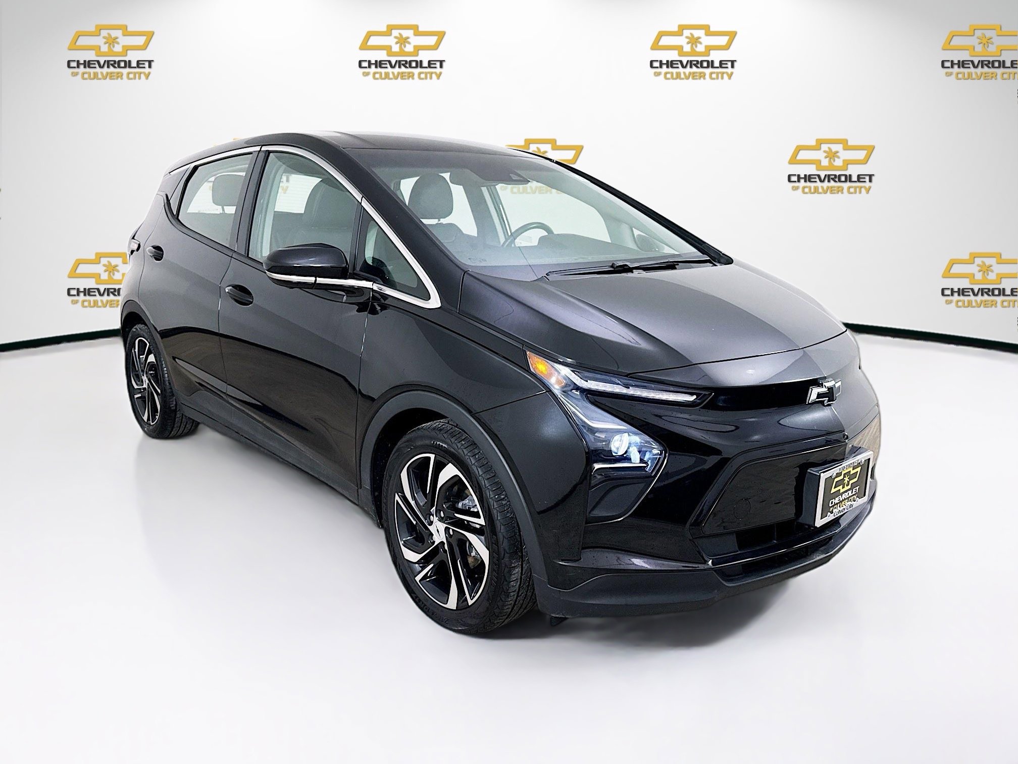 2023 Chevrolet Bolt EV 2LT's photo