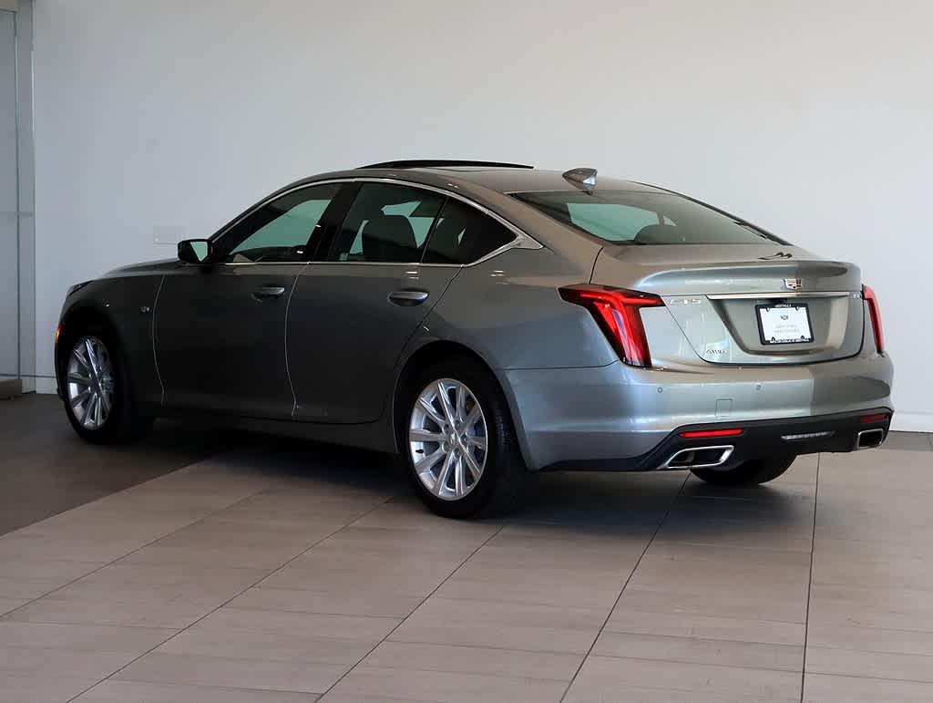 2023 Cadillac CT5 Luxury photo 3