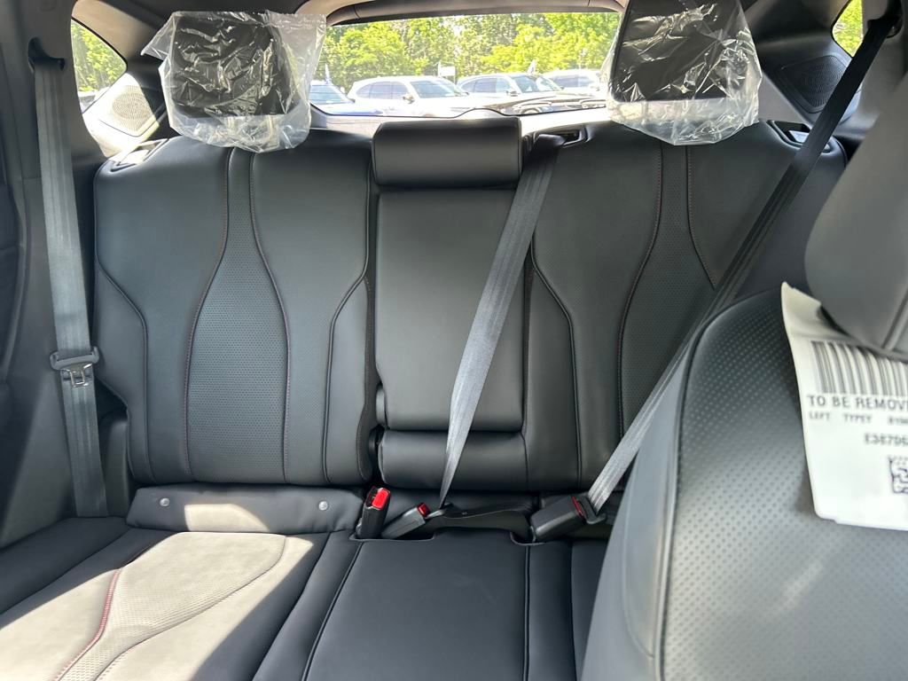 2025 Acura RDX A-Spec Advance photo 16