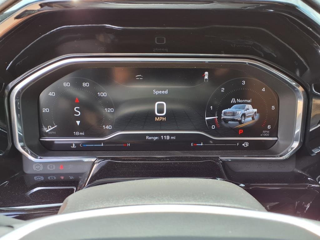 New 2025 Onyx Black GMC Elevation image 18