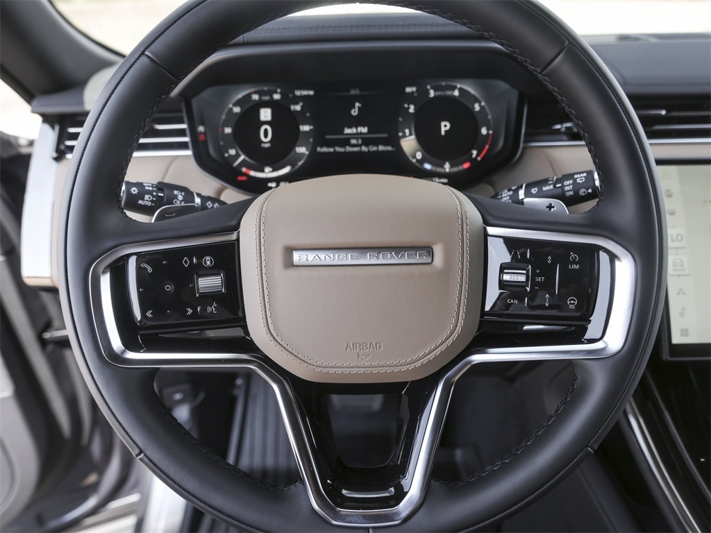2025 Land Rover Range Rover Sport SE photo 14