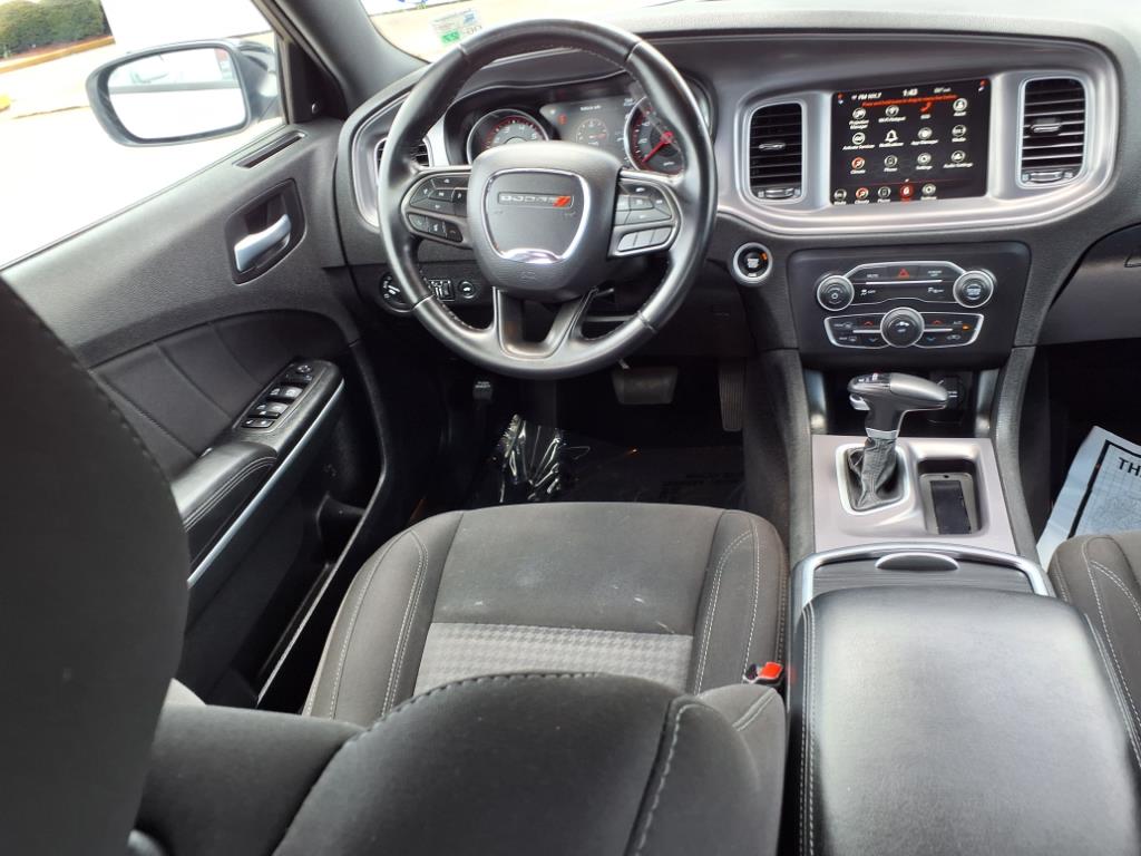 2023 Dodge Charger SXT photo 2