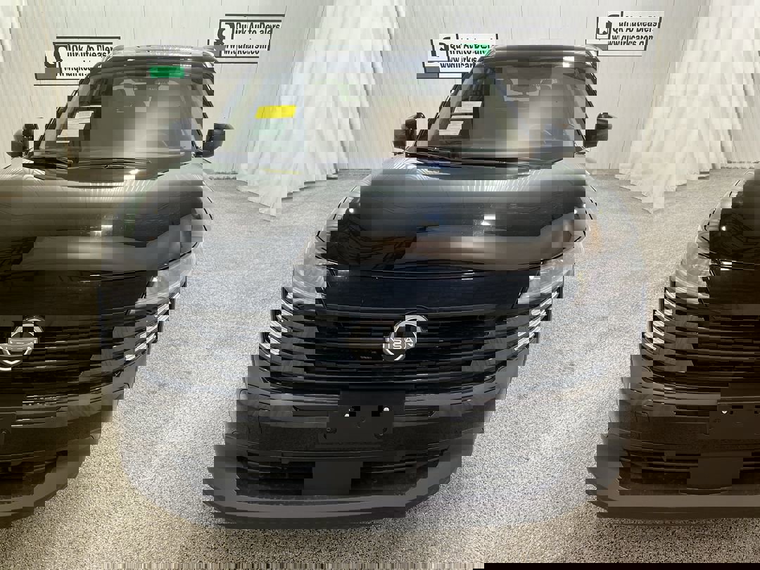 2026 Nissan Kicks SV photo 2