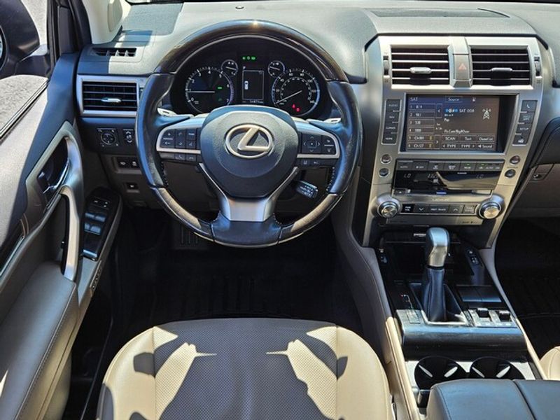 2021 Lexus GX 460 Premium photo 4