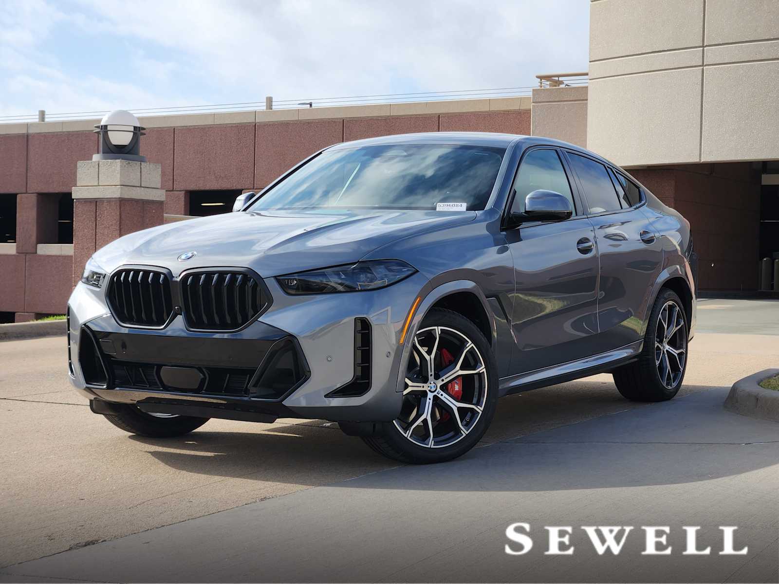 2026 BMW X6 40i's photo