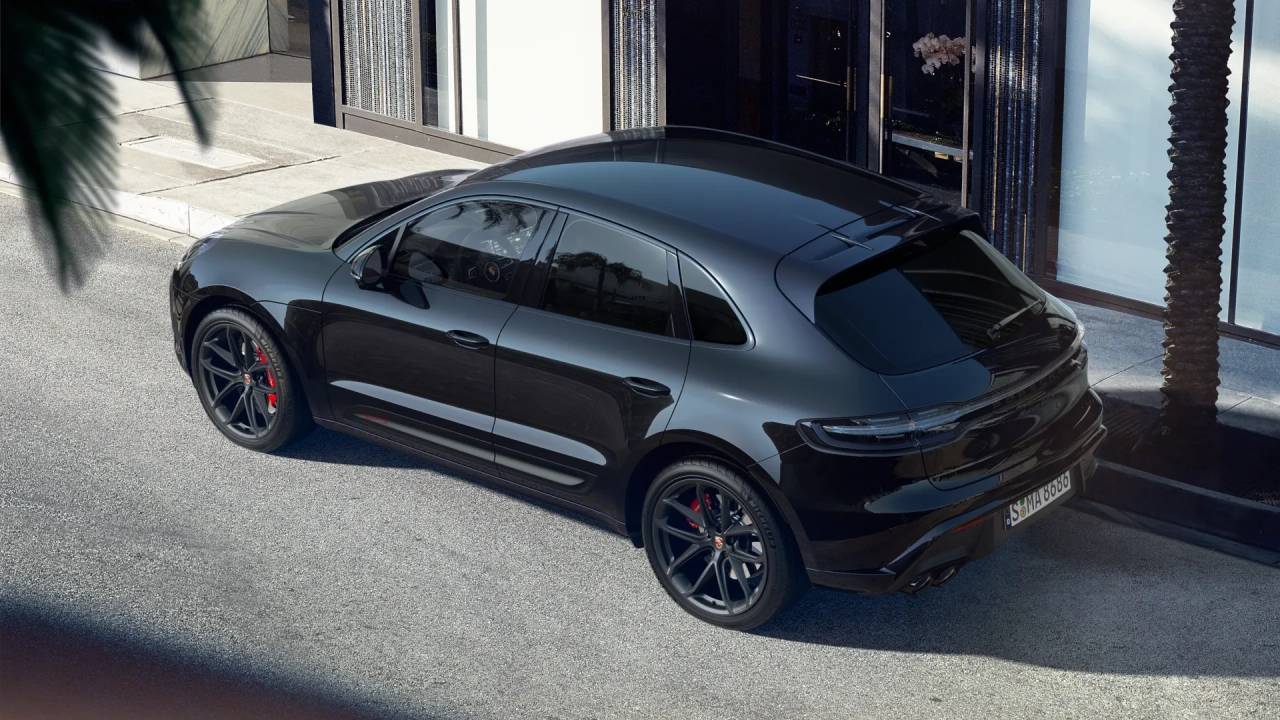 2025 Porsche Macan GTS photo 4