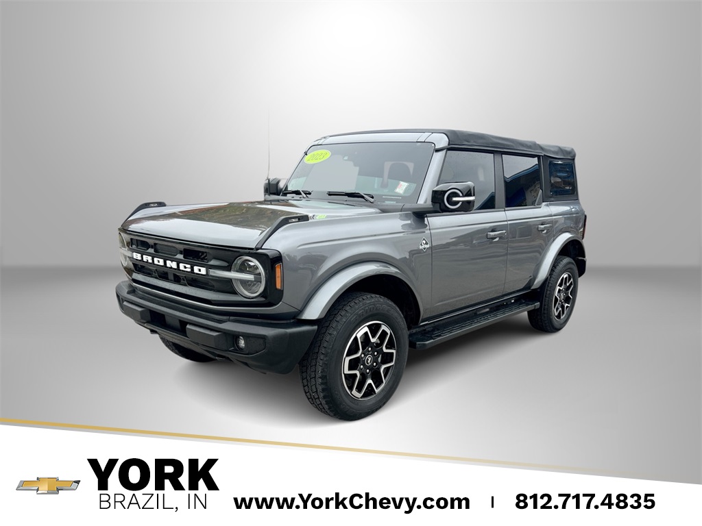 2023 Ford Bronco 4-Door Outer Banks's photo