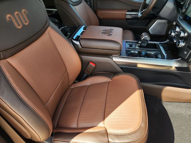 2025 Ford F-150 King Ranch photo 12