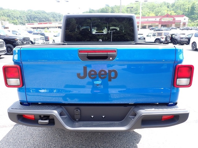 2025 Jeep Gladiator Sport S photo 4