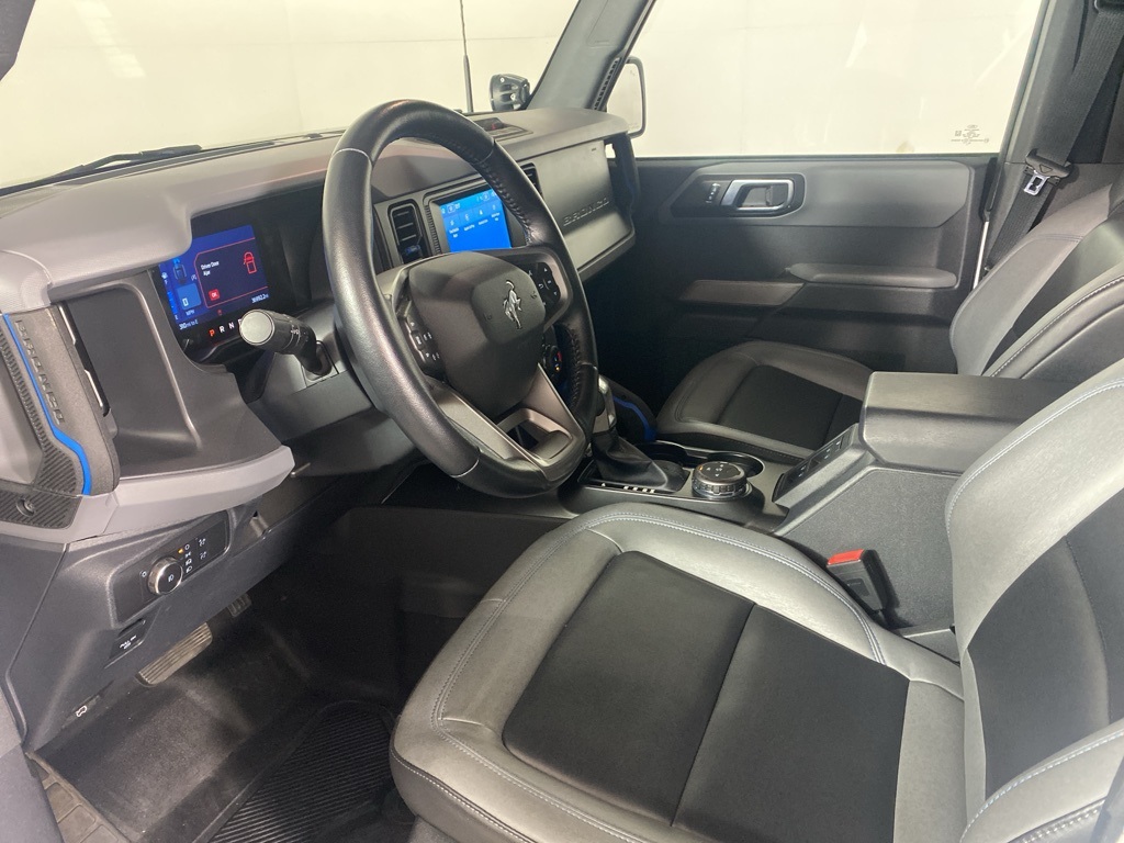 2022 Ford Bronco Black Diamond photo 14