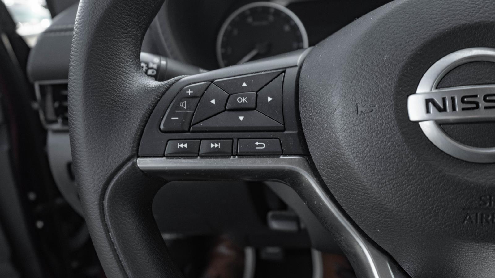 2023 Nissan Sentra SV photo 19