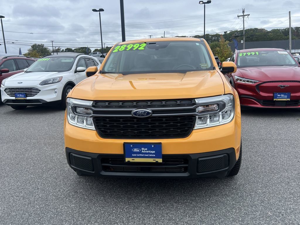 2023 Ford Maverick XLT photo 2
