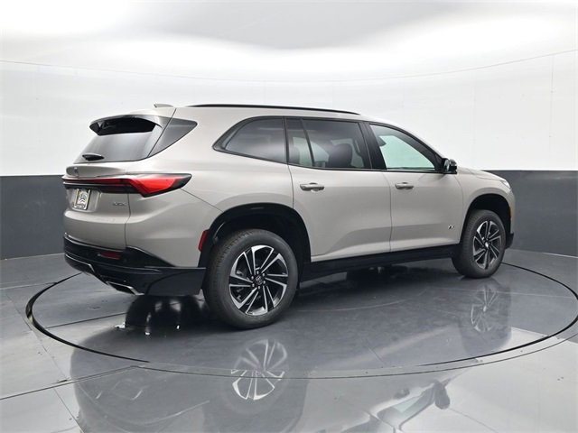 2026 Buick Enclave Sport Touring photo 5