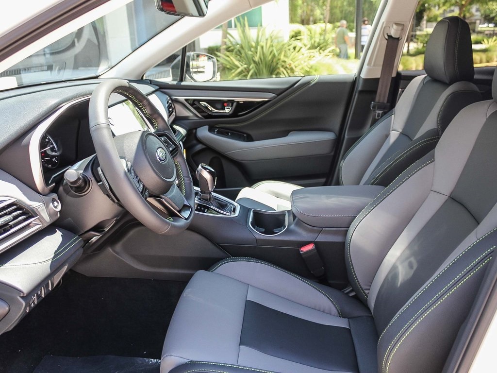 2025 Subaru Outback Onyx Edition XT photo 19