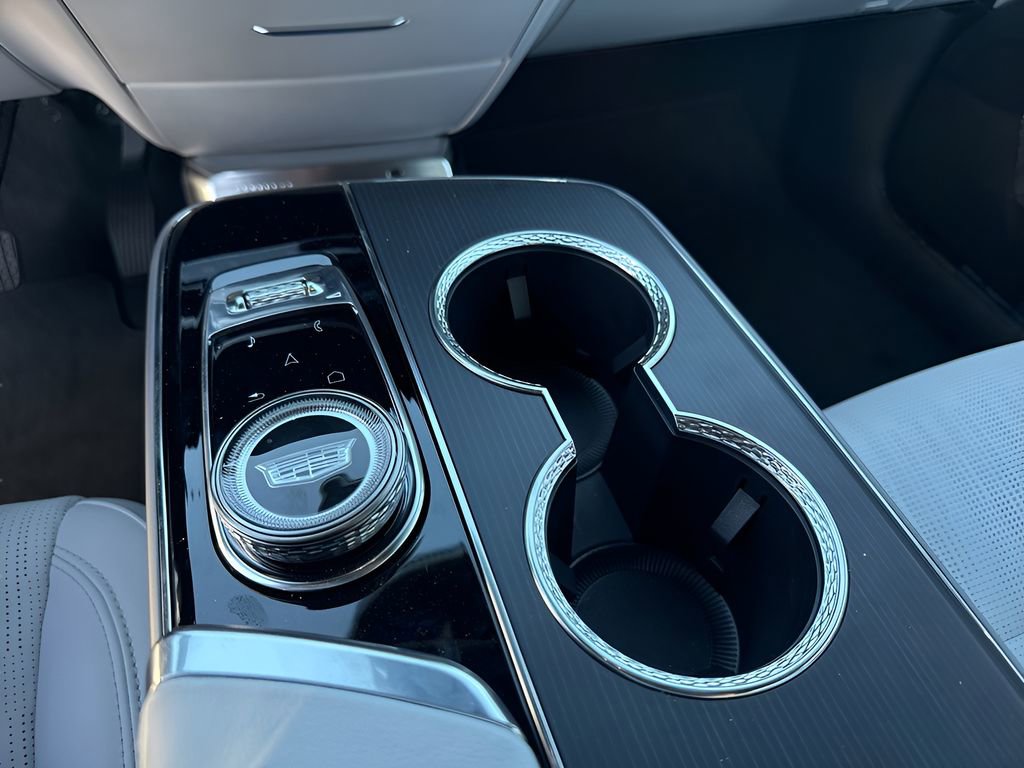 2025 Cadillac Lyriq Sport photo 26