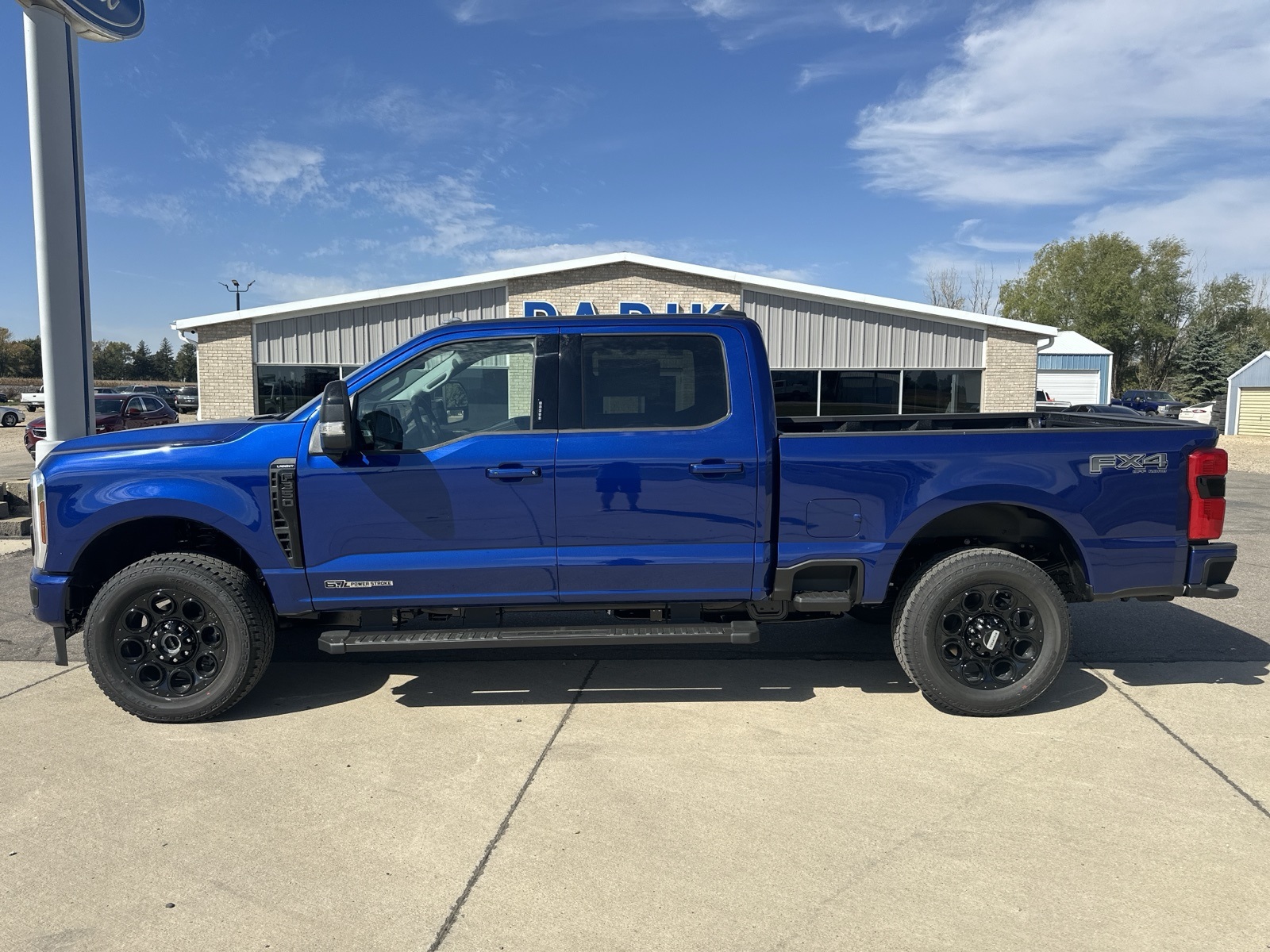 2026 Ford F-350 Lariat photo 3