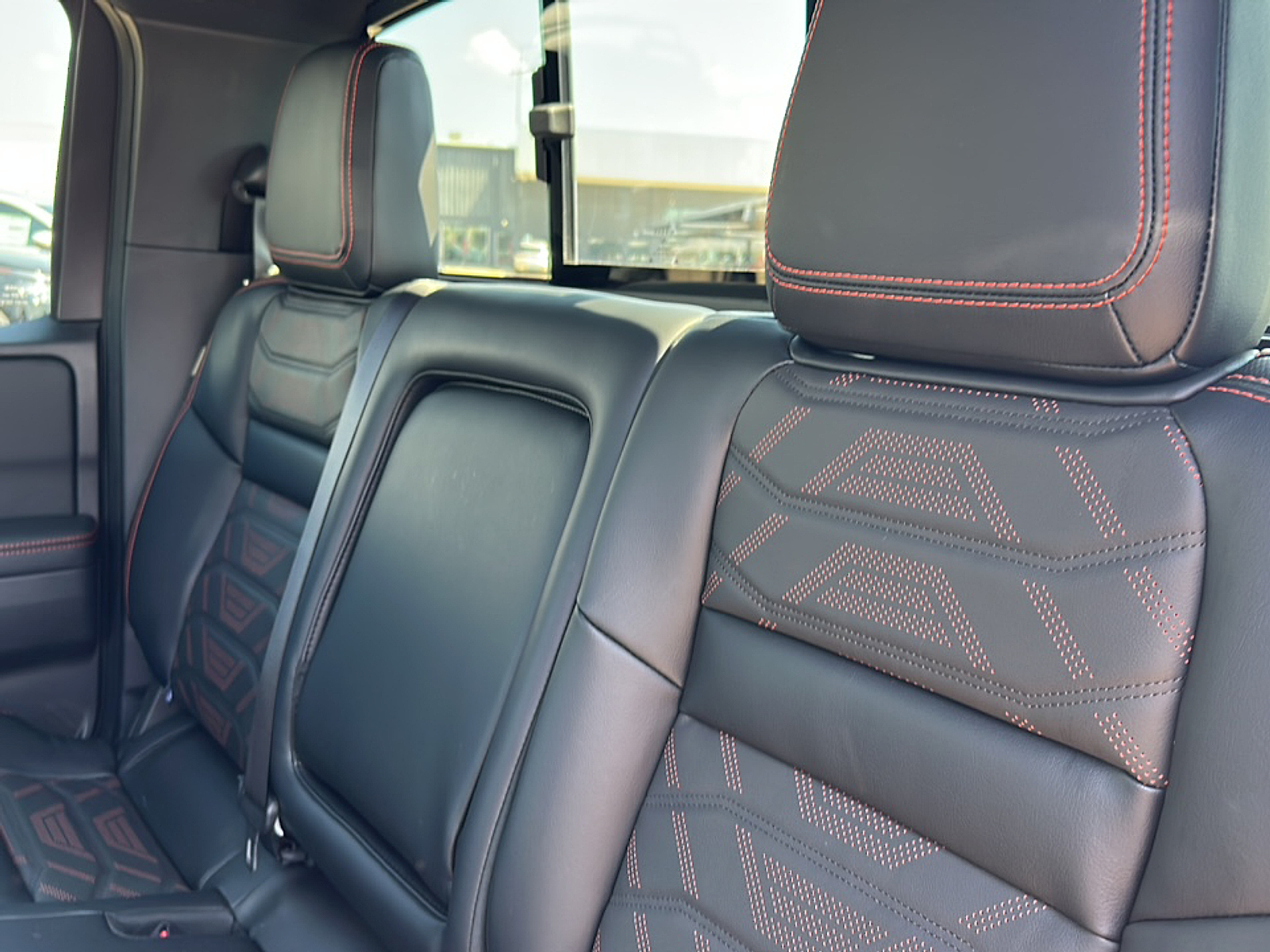 2026 Nissan Frontier Crew Cab PRO-X photo 3