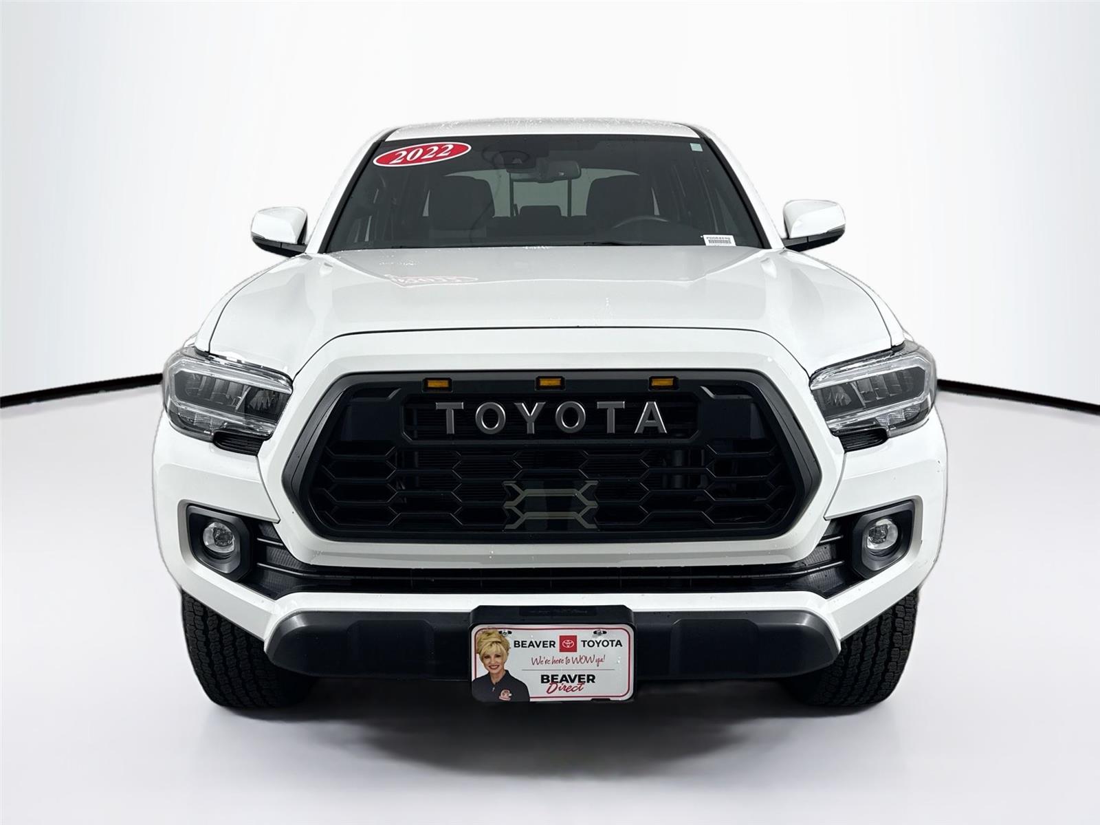 2022 Toyota Tacoma TRD Off-Road photo 3