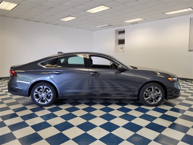 2023 Honda Accord EX photo 12