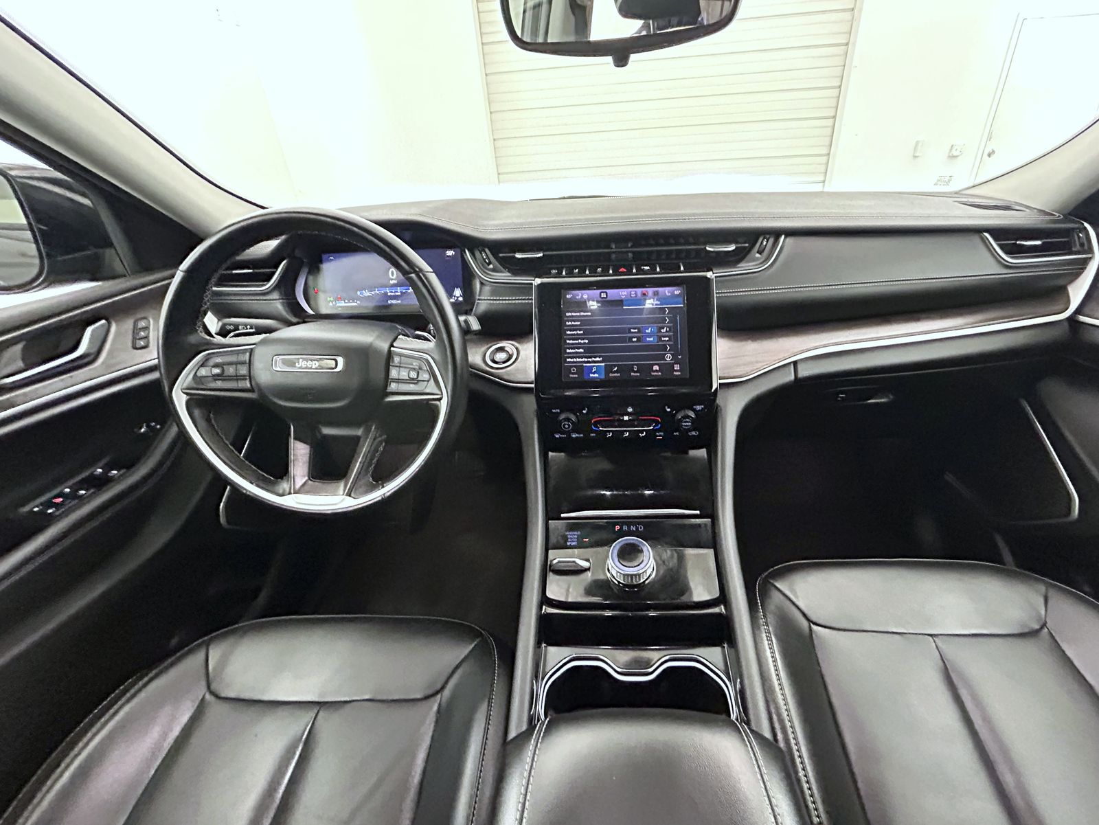 2022 Jeep Grand Cherokee Limited photo 12