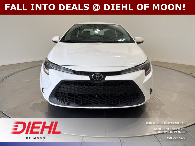 2020 Toyota Corolla LE photo 2
