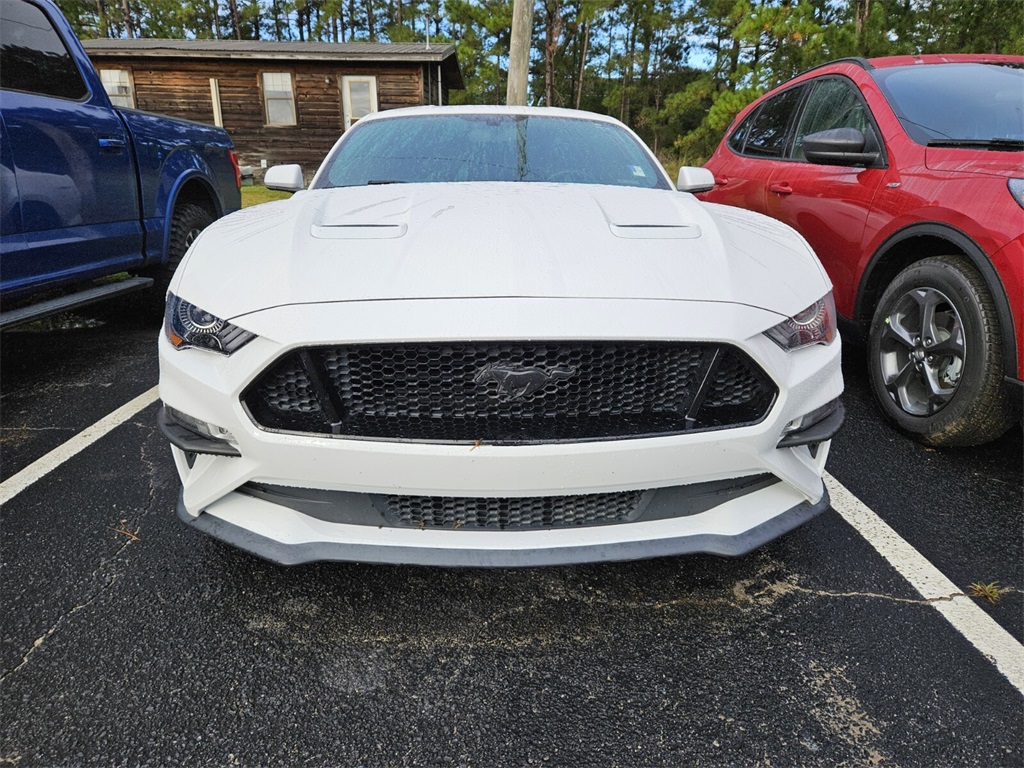 2020 Ford Mustang GT photo 2