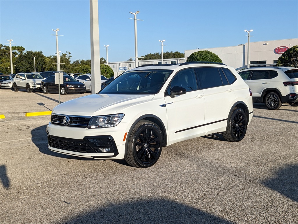 2021 Volkswagen Tiguan SE R-Line Black photo 3