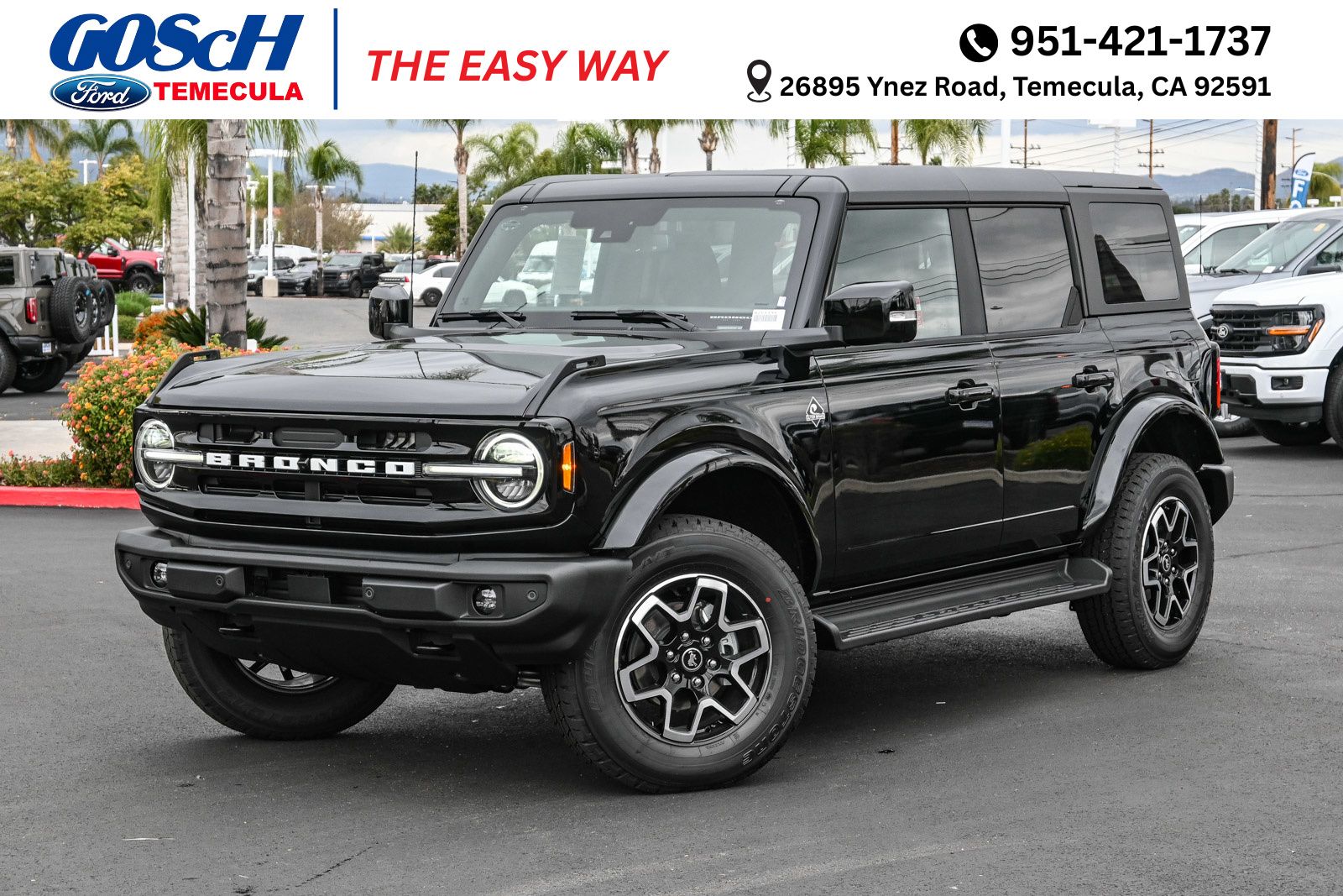 2025 Ford Bronco 4-Door Outer Banks's photo