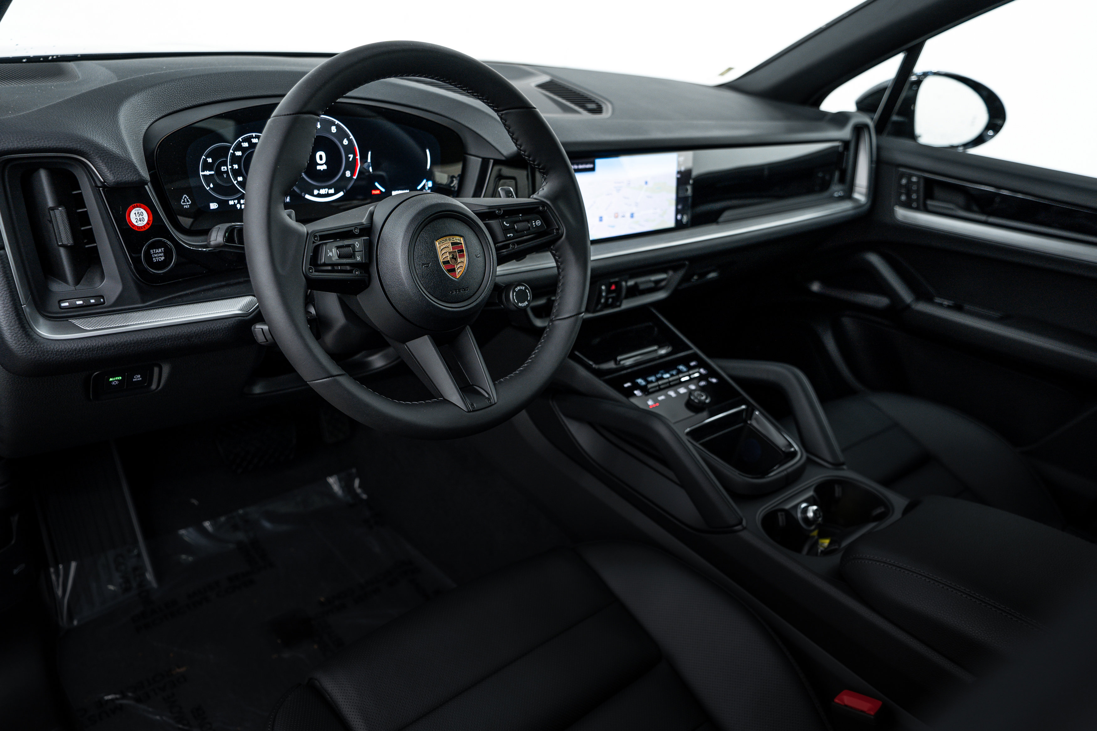 2026 Porsche Cayenne Base photo 4