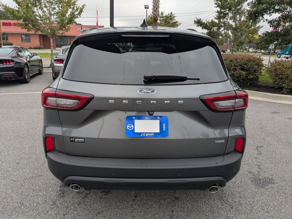 2025 Ford Escape Hybrid ST-Line photo 2